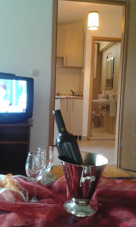 Jovanoski Apartments Struga Rum bild